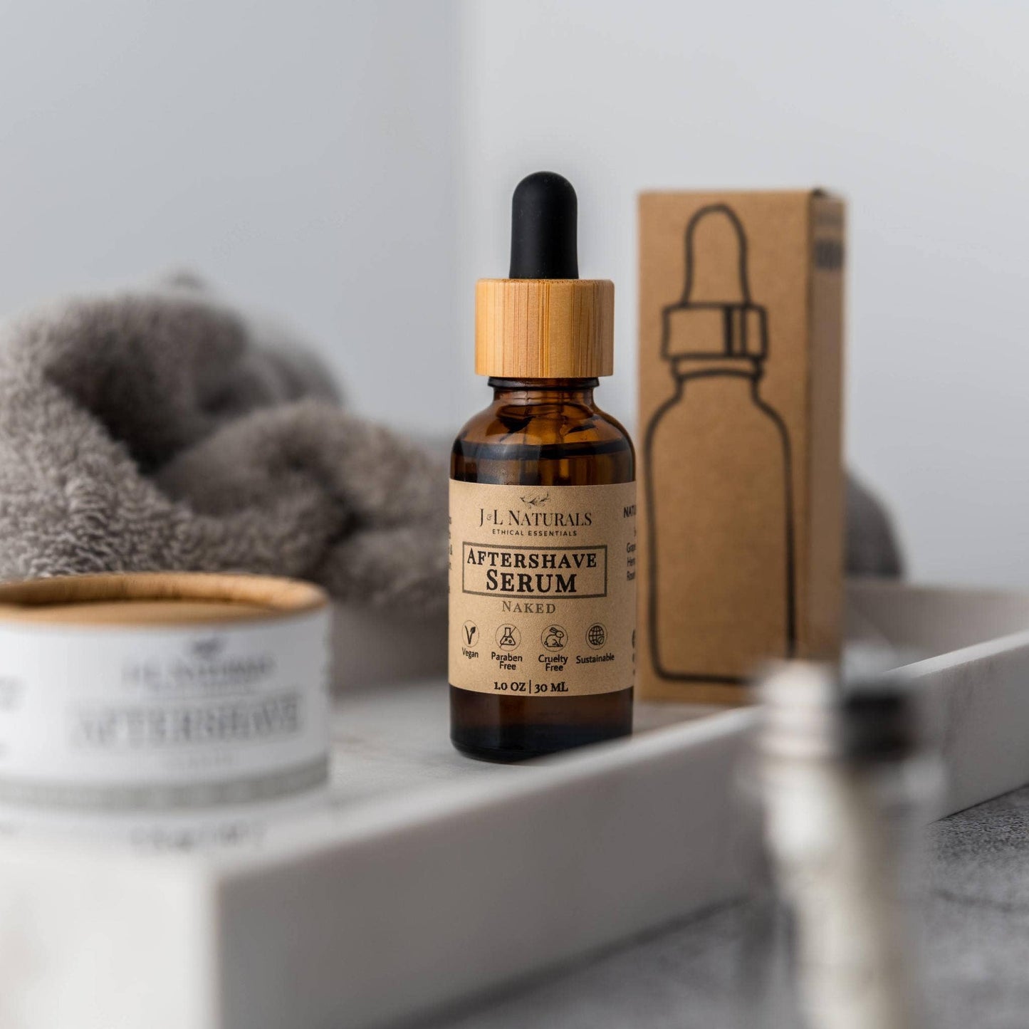 Aftershave Serum for men - 5 scents available: Lavender & Tea Tree