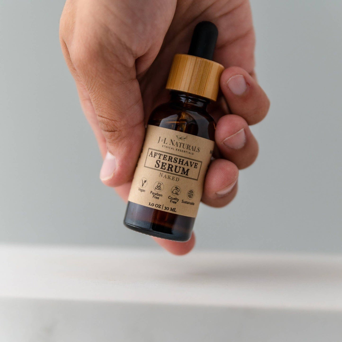 Aftershave Serum for men - 5 scents available: Lavender & Tea Tree