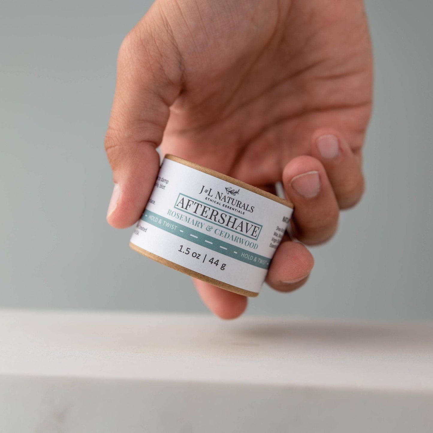 Aftershave Rub - natural,vegan and hydrating post shave balm: Lemongrass & Clove